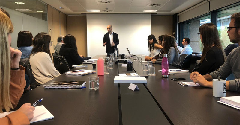 Cristian Pascual inicia la temporada de desayunos del Club Augusta